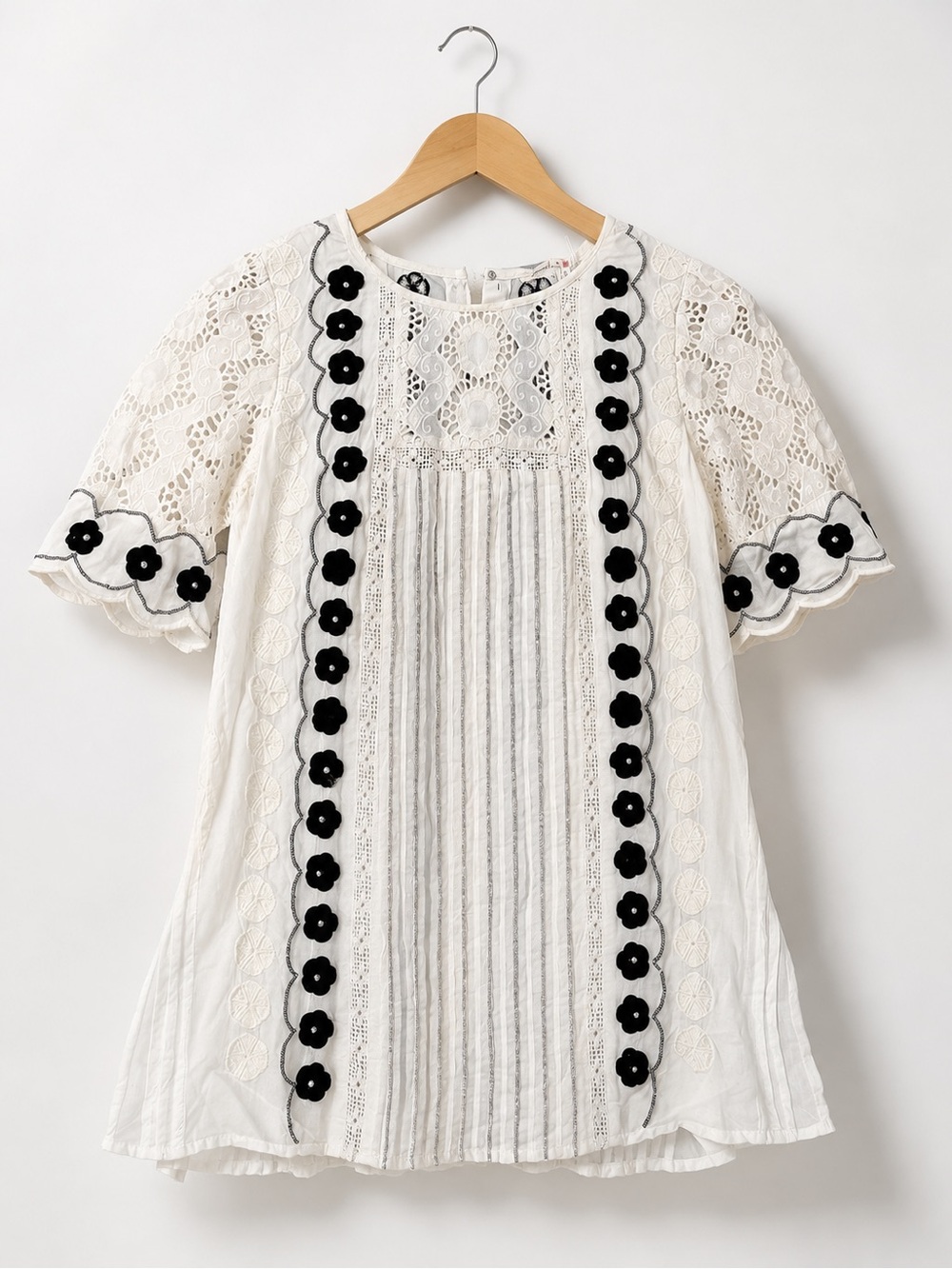 Anthropologie Floreat Veille Embellished Cotton Top 2